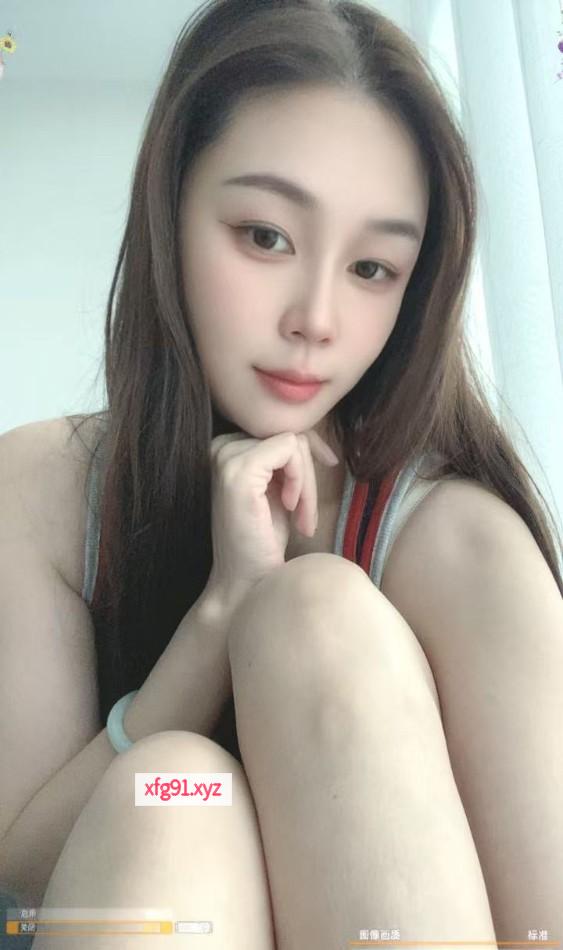 易高潮的闷骚少妇 - 寻芳阁