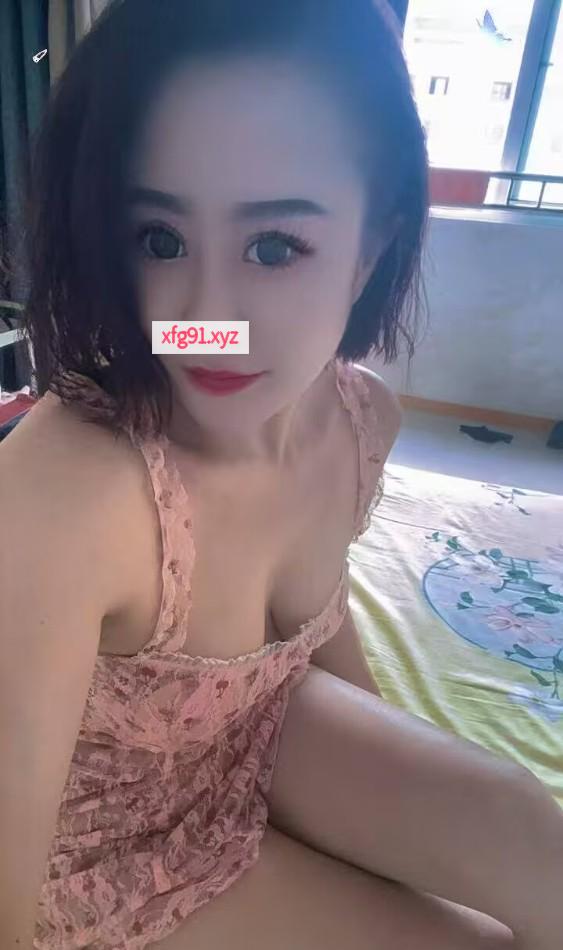 骚女榨汁机 - 寻芳阁