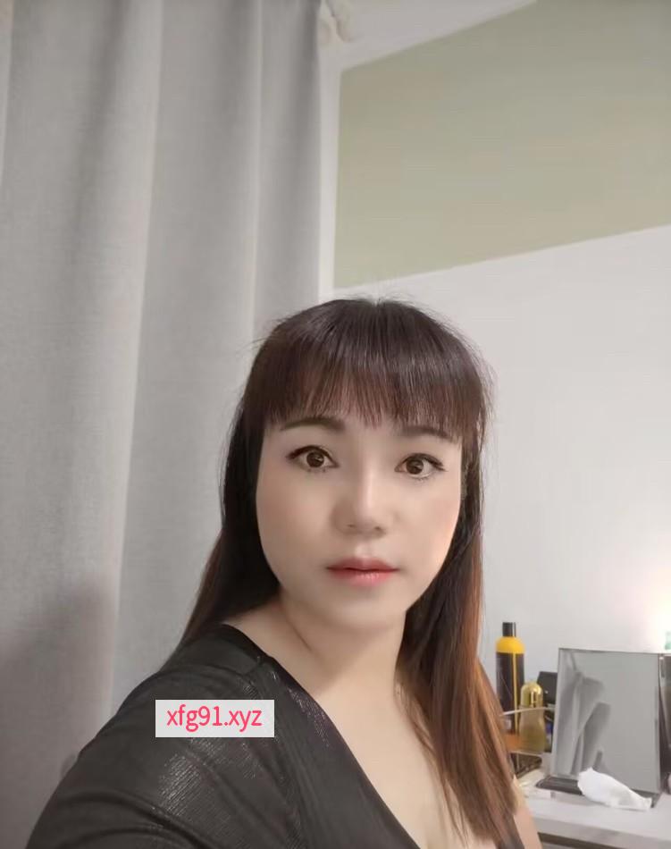 中项少妇 - 寻芳阁
