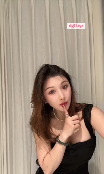 可外出的美容院老板娘 - 寻芳阁