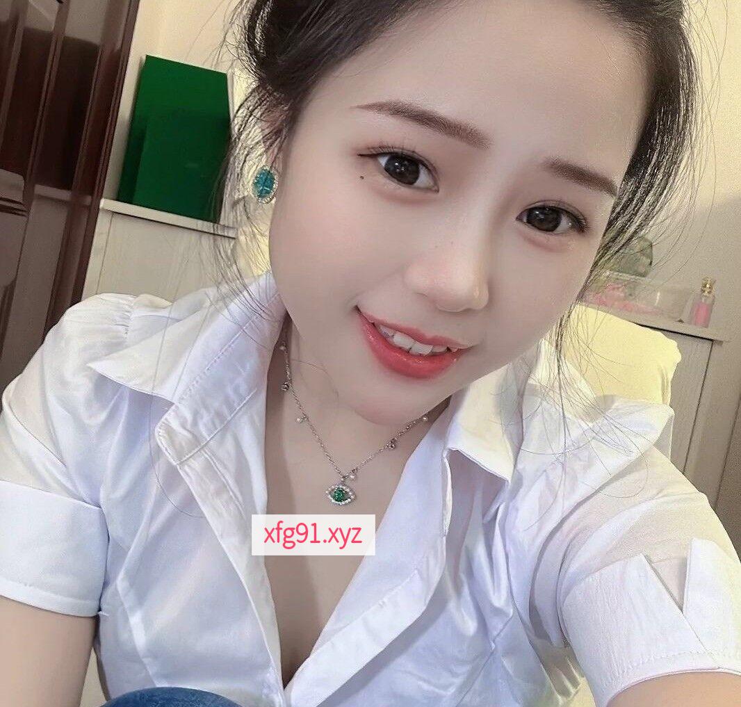 朝阳附近的小姐姐 - 寻芳阁