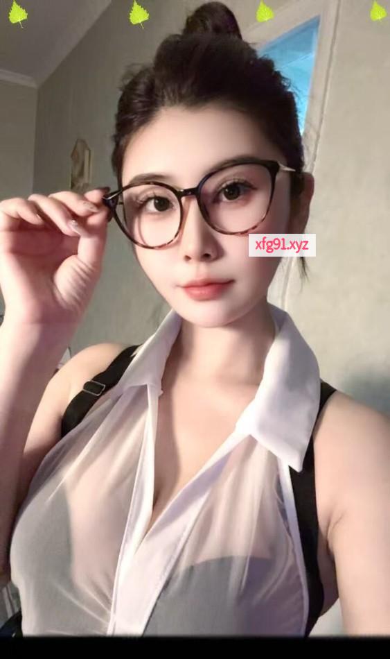 制服诱惑香奈儿 - 寻芳阁