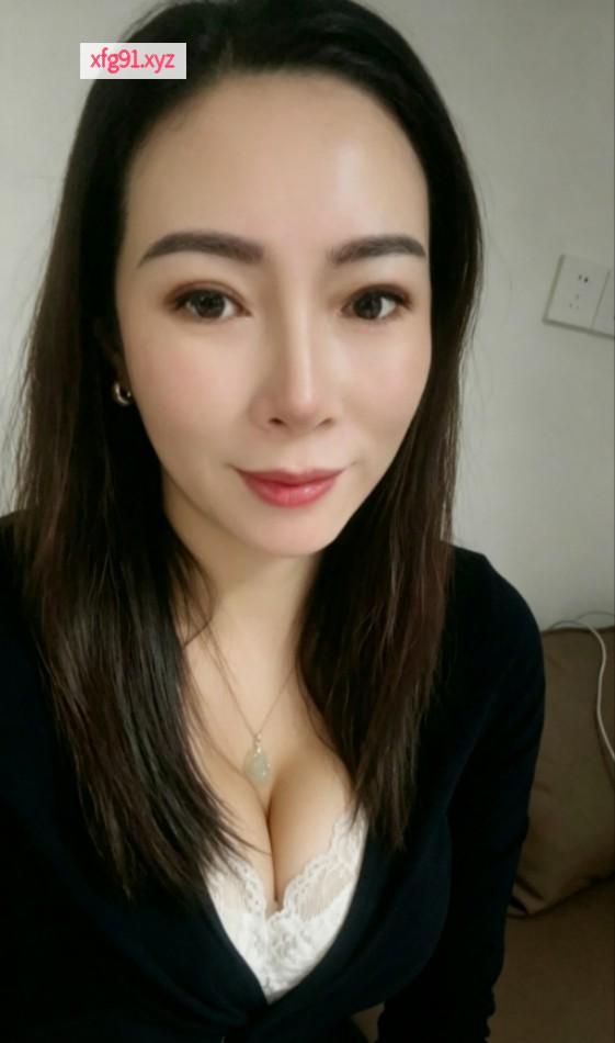 再次出击气质少妇 - 寻芳阁