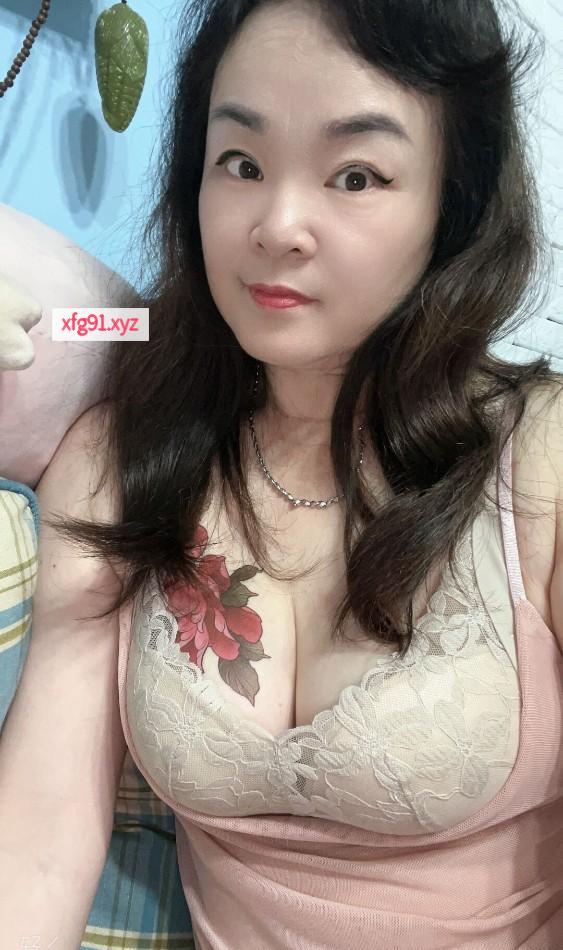 九龙坡长舌三通骚妇 - 寻芳阁