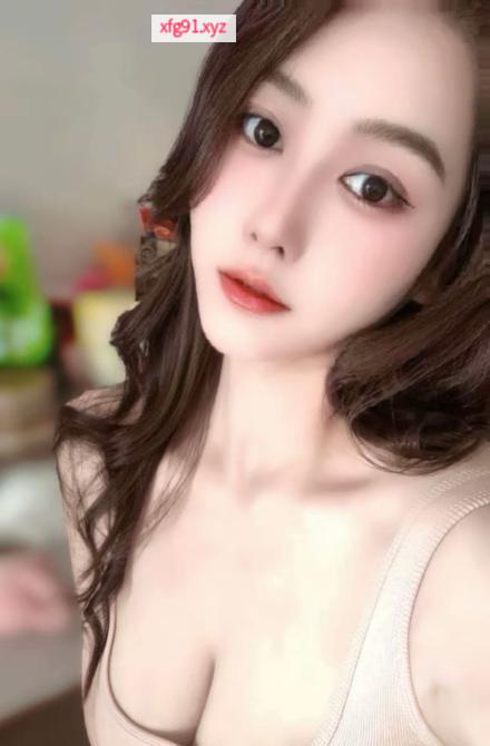 江宁大胸美女 - 寻芳阁