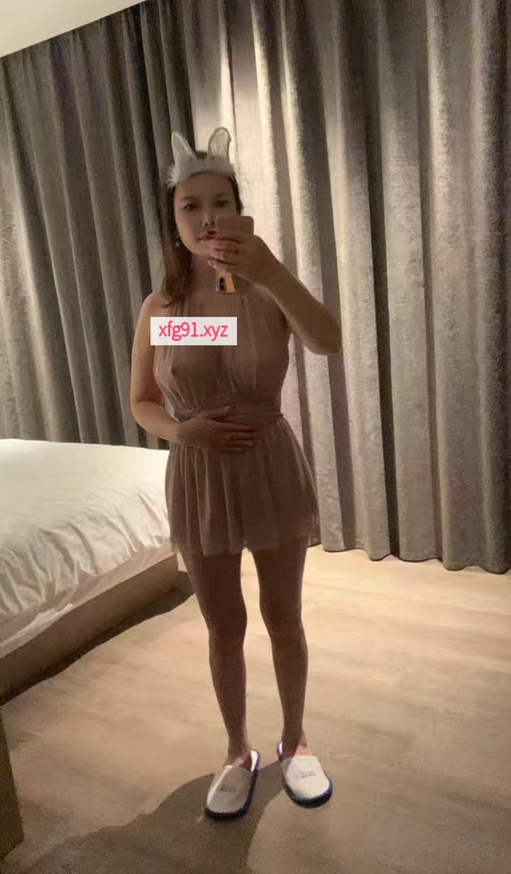 美乳少妇玉美人 - 寻芳阁