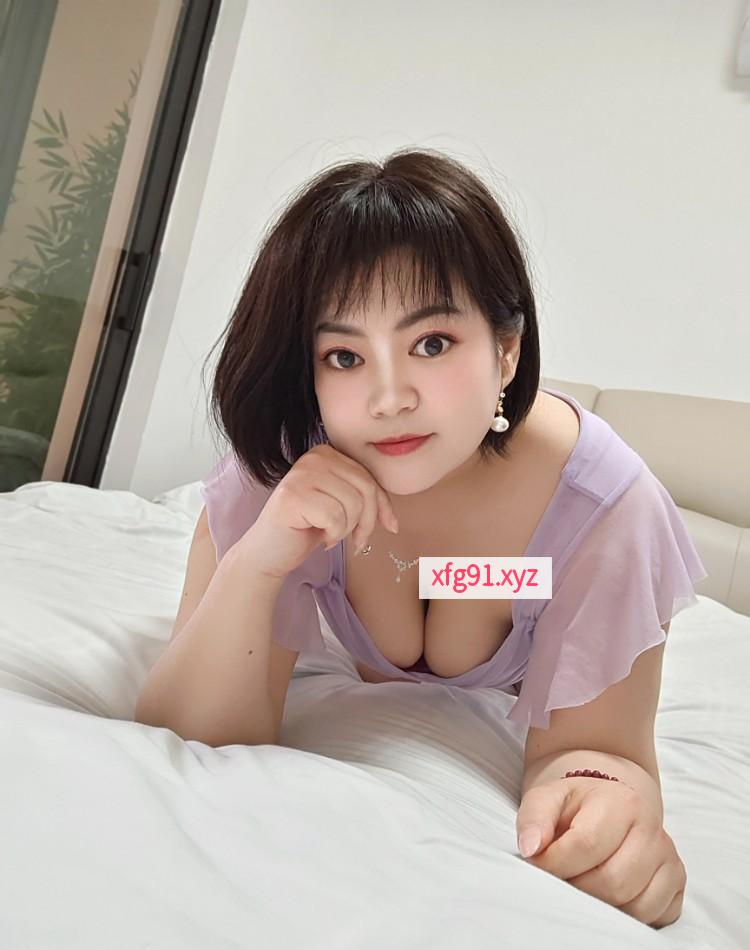 浦东前凸后翘居家少妇 - 寻芳阁