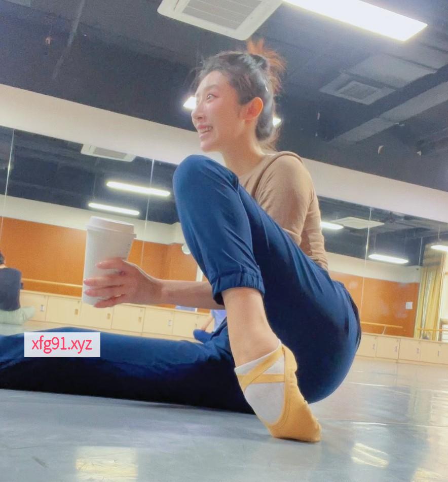 济南一个舞蹈兼职的小少妇 - 寻芳阁