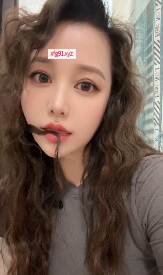 半桃老师 - 寻芳阁