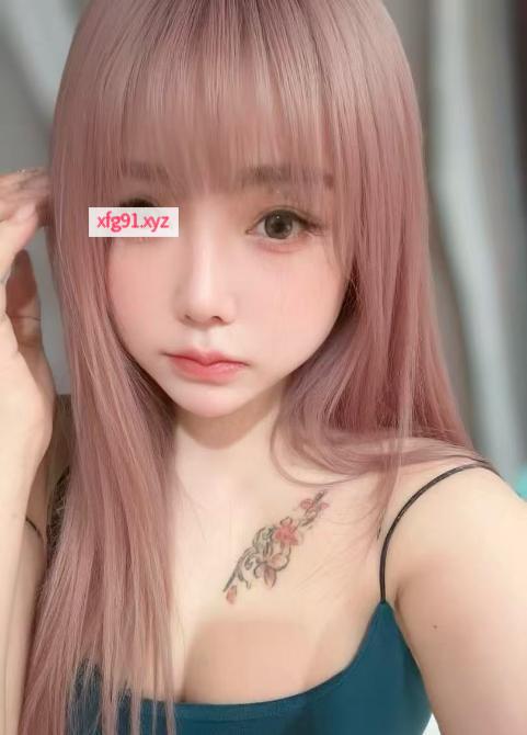 胸很挺的小彩虹 - 寻芳阁