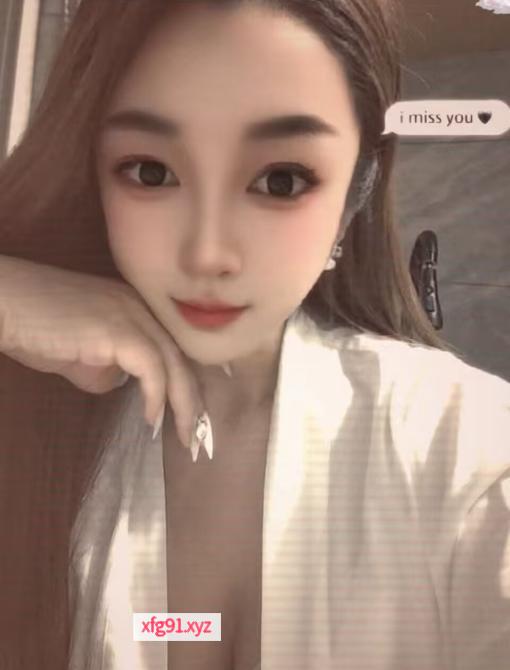园区大波美少妇 - 寻芳阁