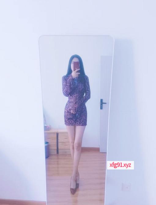 高挑大个熟女 - 寻芳阁