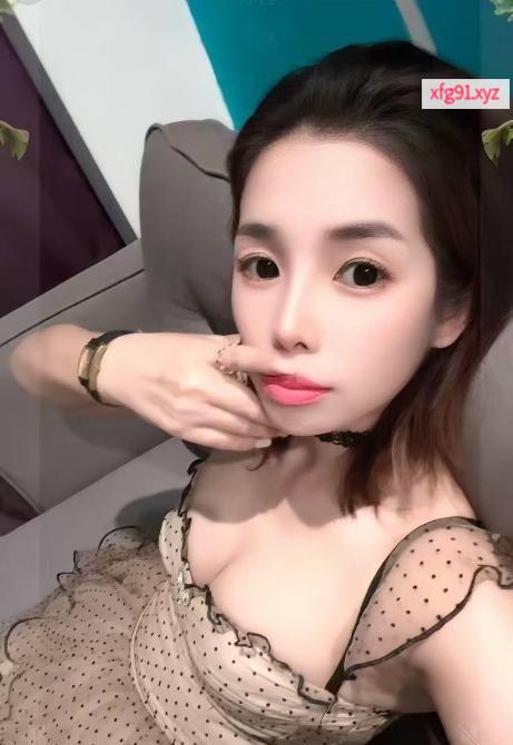 风骚服务大奶少妇小小 - 寻芳阁
