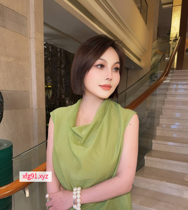 深圳混血美女 - 寻芳阁