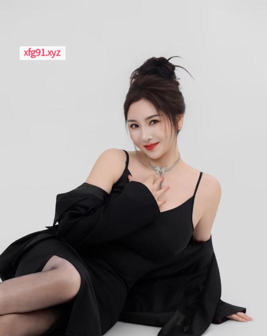 龙潭寺网红熟女 - 寻芳阁