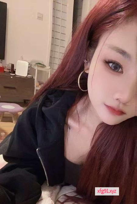 南开丝袜长腿熙熙 - 寻芳阁