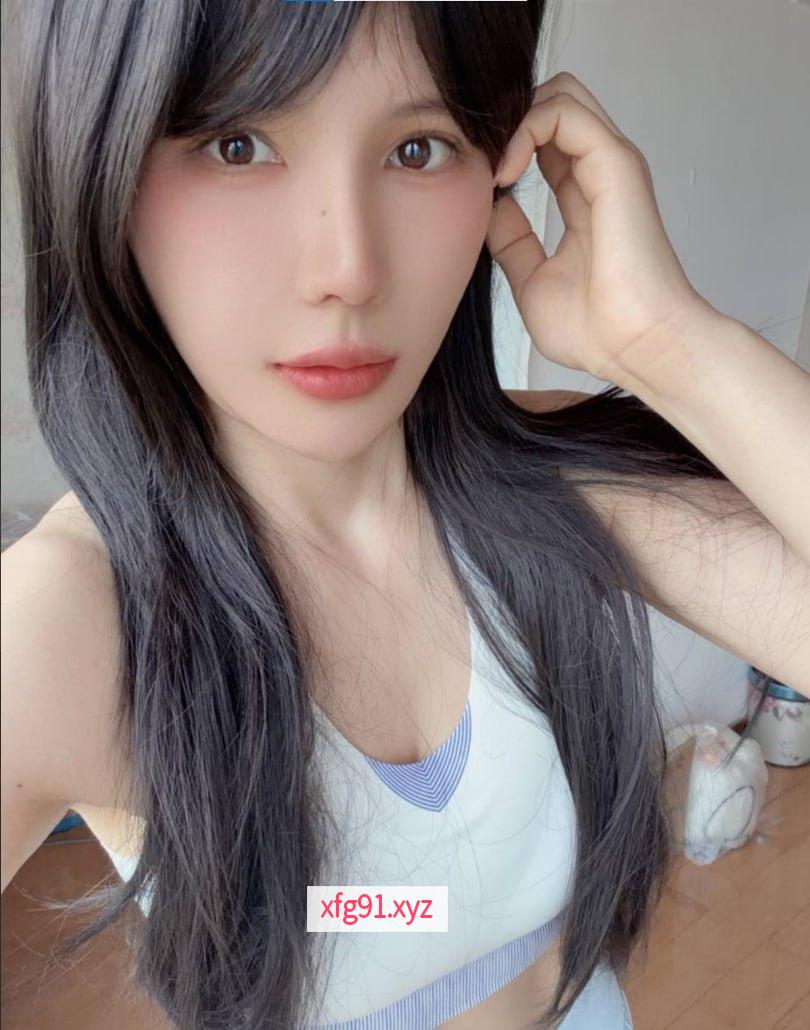 李沧国贸橙子 - 寻芳阁