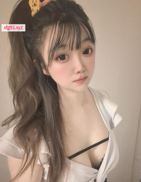 临平制服大胸诱惑 - 寻芳阁