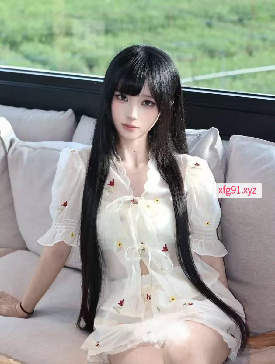 长腿风骚妹子糖糖 - 寻芳阁
