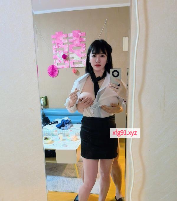 短发气质大胸少妇 - 寻芳阁