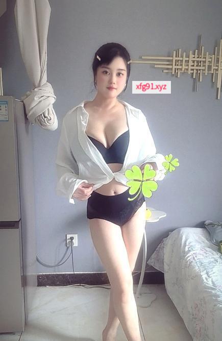 丰满可爱小奶牛 - 寻芳阁