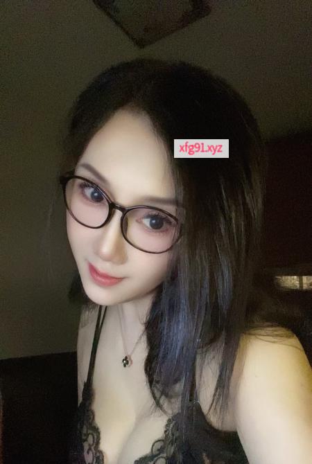 贴心的熟女姐姐 - 寻芳阁