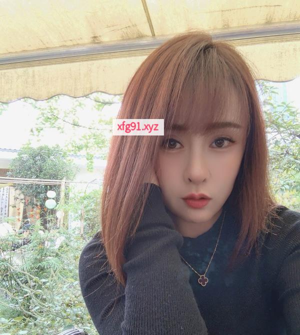 回锅大G人妻 - 寻芳阁