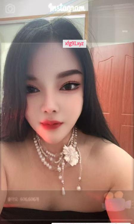 服务系骚妇 - 寻芳阁