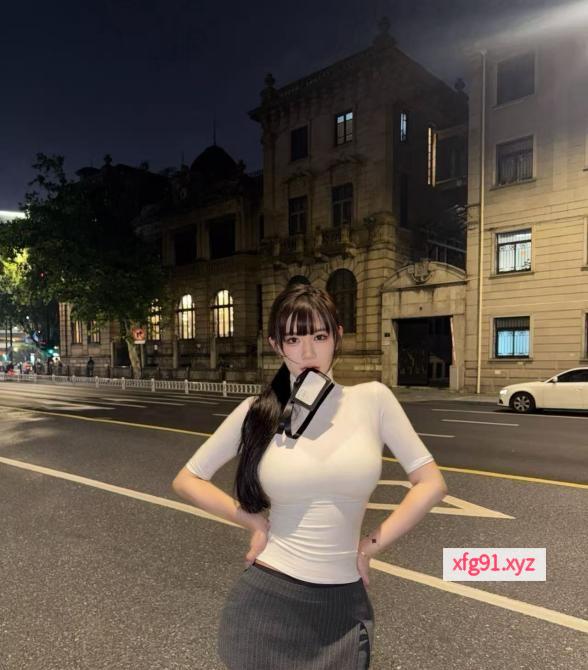 杭州高个子美女老师 - 寻芳阁