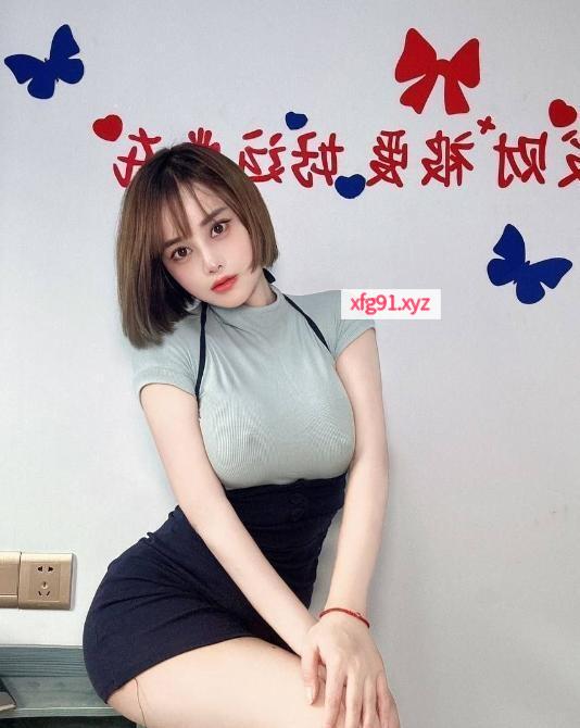 丰满大胸刺激服务妹子 - 寻芳阁
