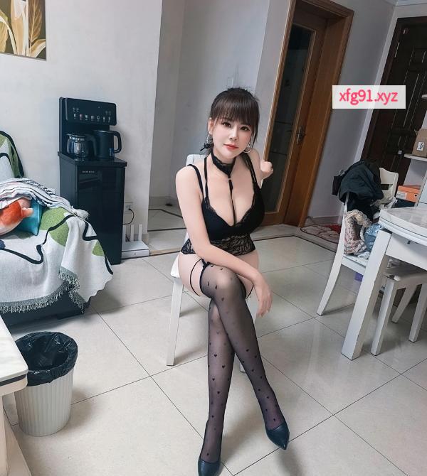 制服诱惑金娜老师 - 寻芳阁
