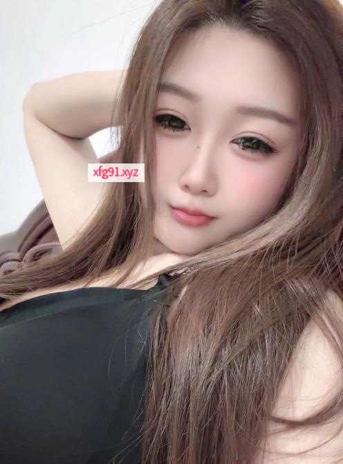 性感大胸老师 - 寻芳阁