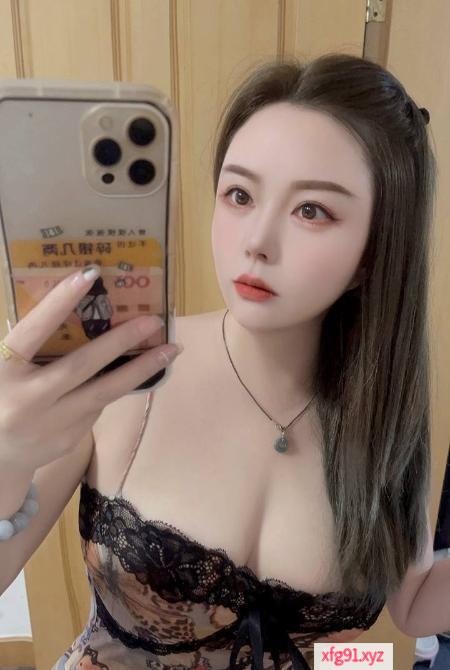 上城丰满大胸妹子 - 寻芳阁