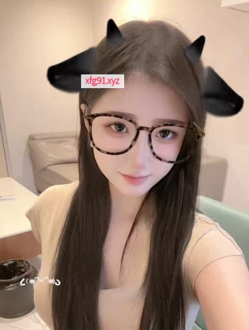 19岁兼职小仙女 - 寻芳阁