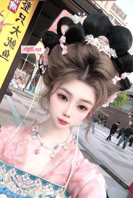 性价比女菩萨菲菲 - 寻芳阁