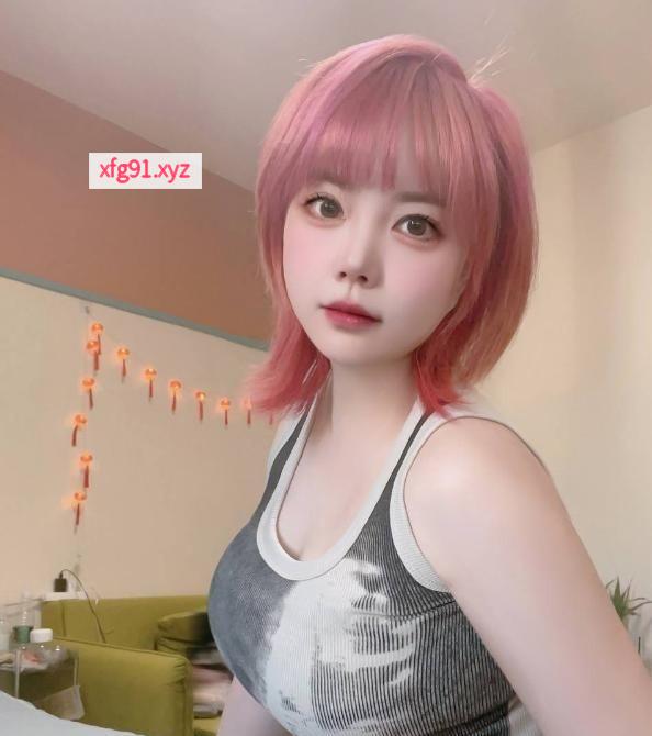 短发大胸服务好妹子 - 寻芳阁