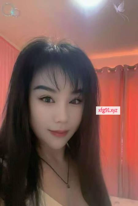 口活超绝巨乳骚妇 - 寻芳阁