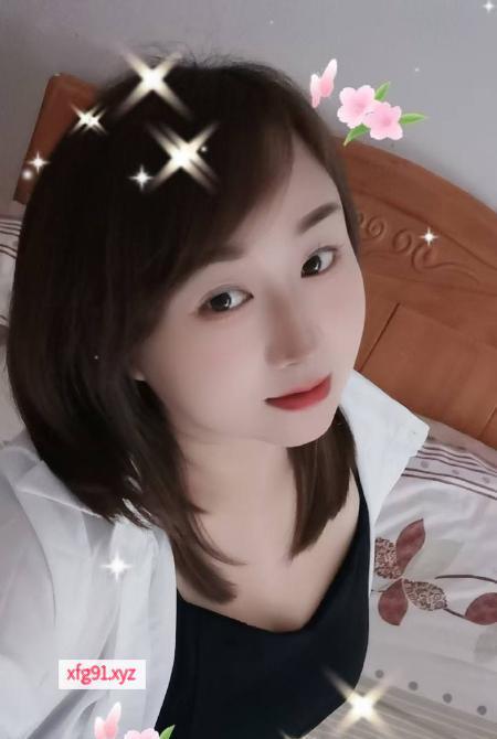 新建风骚大胸少妇 - 寻芳阁