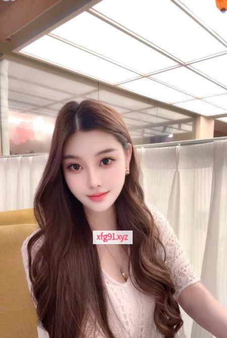 女友系御姐美美 - 寻芳阁