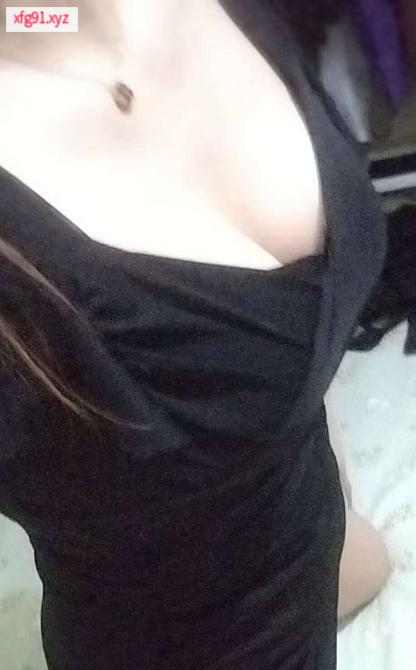 风骚熟女服务渣女 - 寻芳阁