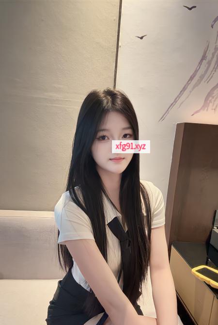 舌吻小乔可拍AV - 寻芳阁