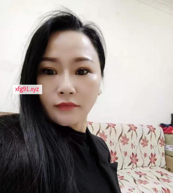 巨乳淑女 - 寻芳阁