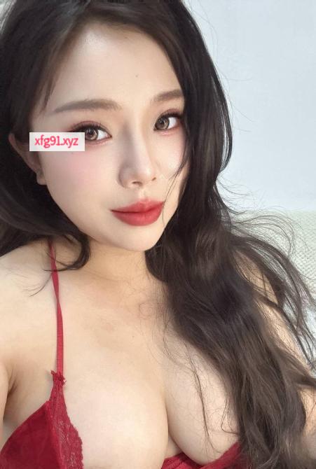 丰满巨乳大白兔 - 寻芳阁