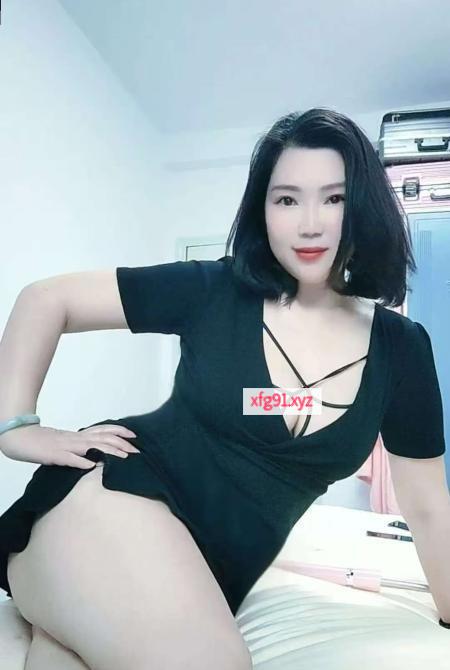 瑶海大胸乐乐姐 - 寻芳阁