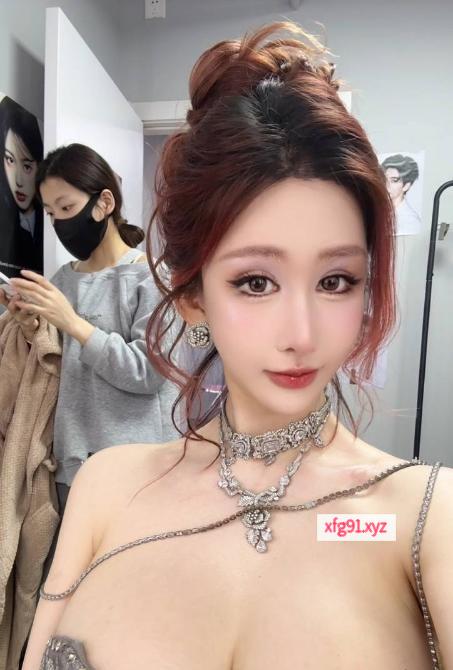 普陀巨乳翘臀长腿善朵 - 寻芳阁