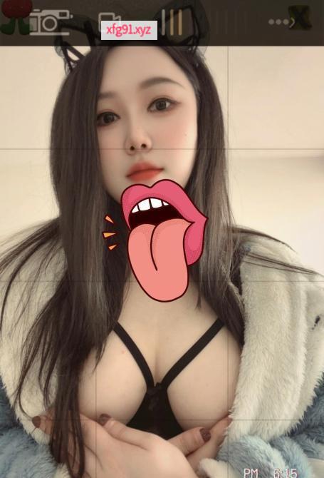 大胸黑丝妹妹 - 寻芳阁