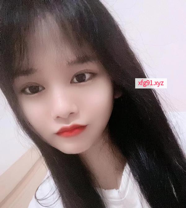爆乳小骚妹 - 寻芳阁