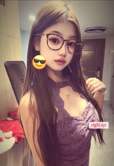 反差美女萌萌 - 寻芳阁